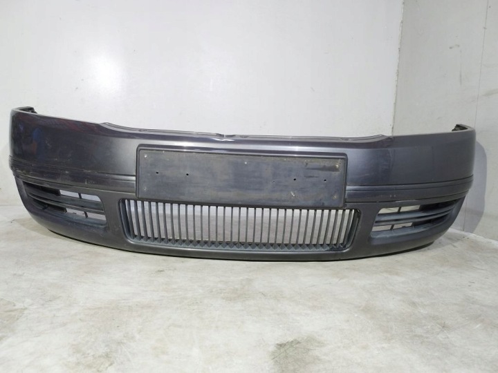 Skoda Superb et Pare choc Avant Avant 9152