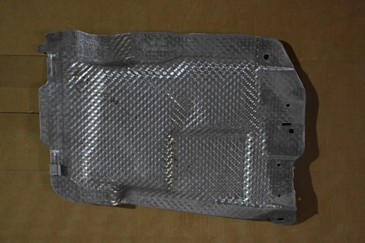 IDEALNA kryt TERMICZNA MERCEDES W167 1