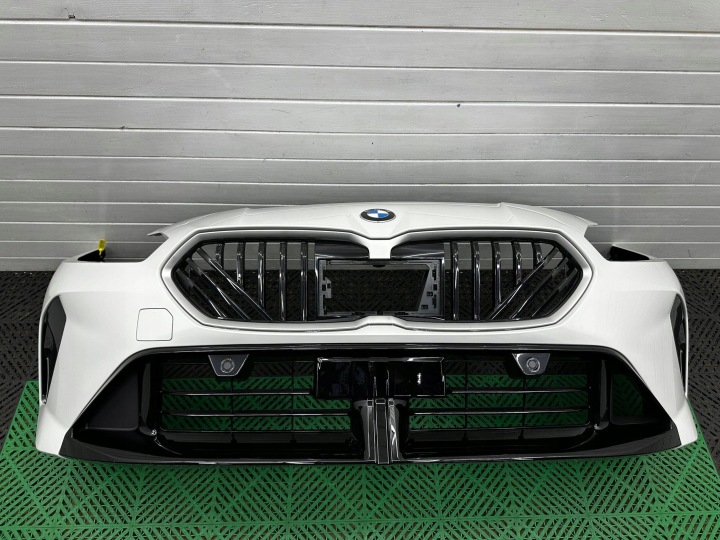 nárazník predný predok BMW 1 F70 f74 M PAKIET USA kompletný