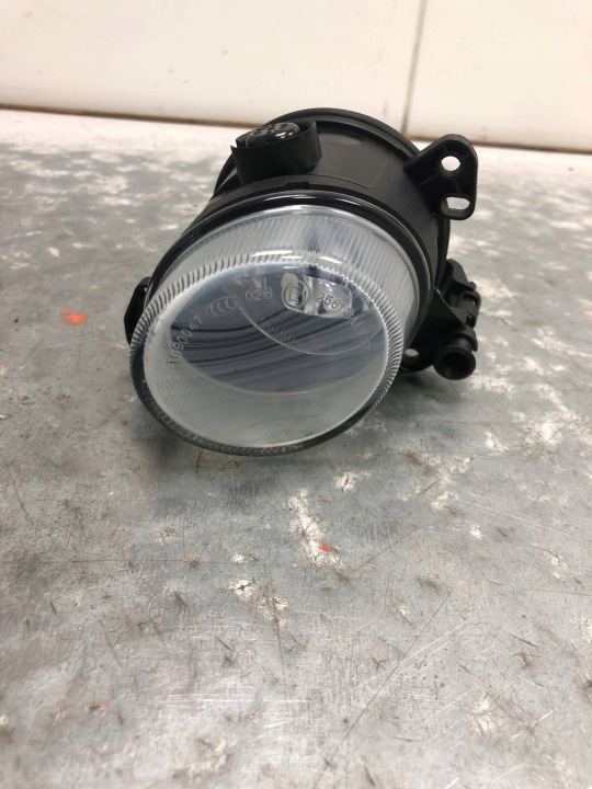 fendinebbia sinistra Anteriore MERCEDES W212 A2128200956