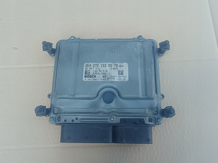 control unit of the engine A2721535579 MERCEDES 3.5