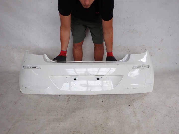 HYUNDAI I20 und 1 LIFT 12-15 Stoßstange heck hinten