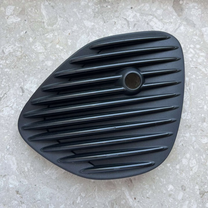 MERCEDES W254 X254 GLC 300de 23r Grill Lüftungsgitter der Stoßstange rechts A2548856400