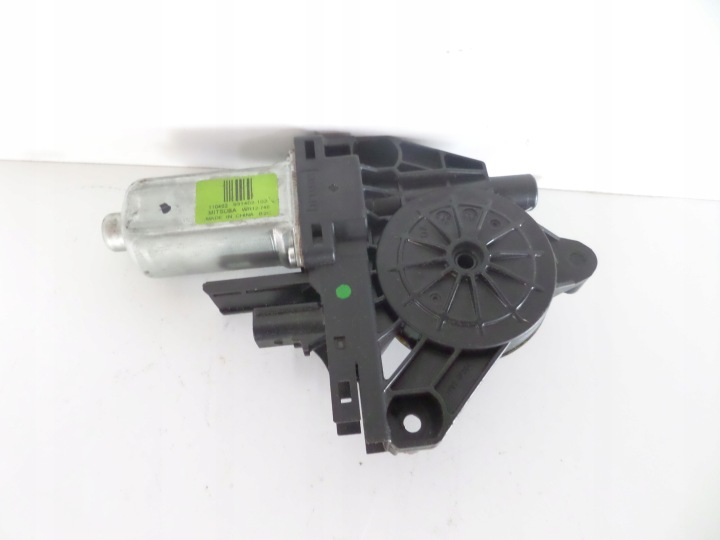 moteur vitres arrière gauche JEEP GRAND CHEROKEE WK2