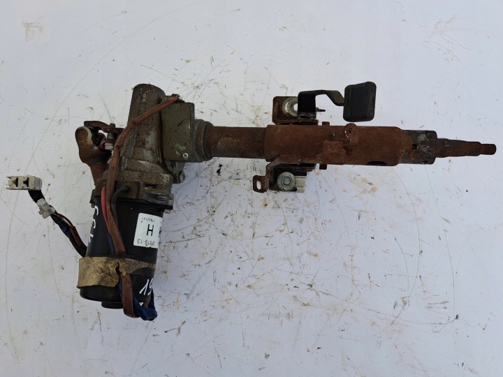 TOYOTA YARIS 45200-0D090 Colonne direction occasion