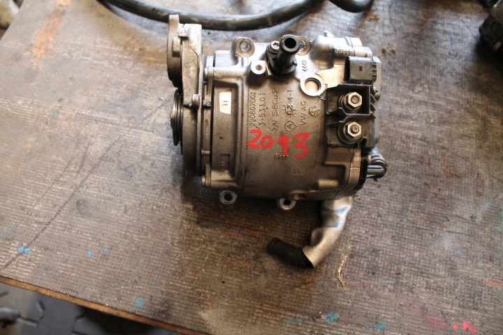 2093. ALTERNATOR AUDI RS6 RS7 4N0903028Q