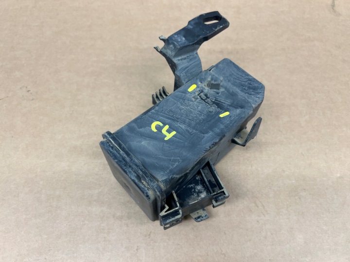 Citroen C4 SpaceTourer 1.2 THP karbonski filter 9675627480