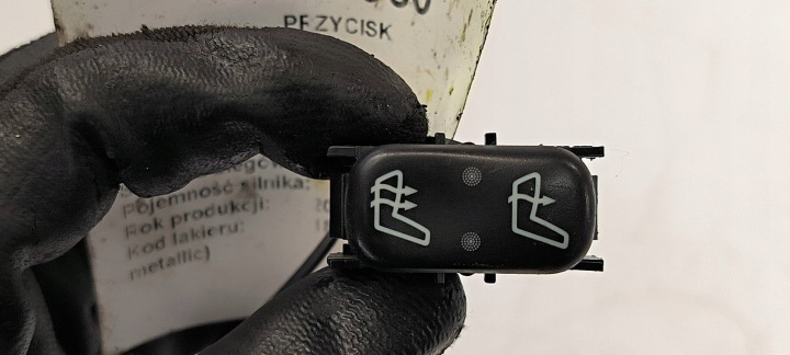 Bouton 1638200210 MERCEDES ML W163