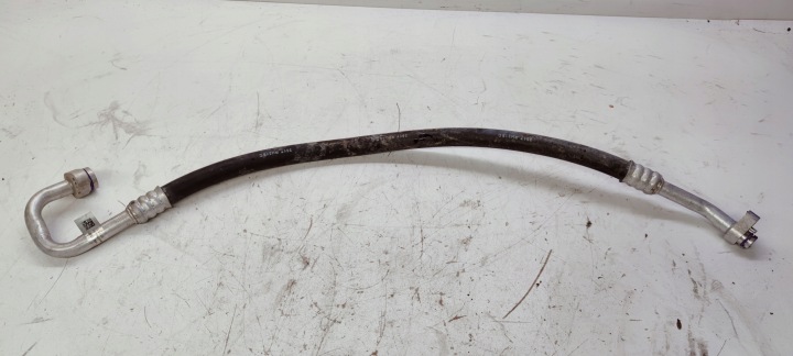 Conduit pieces tuyaux Tuyau flexible Climatisateur air conditionné AUDI A4 B9 A5 8W0816743BL