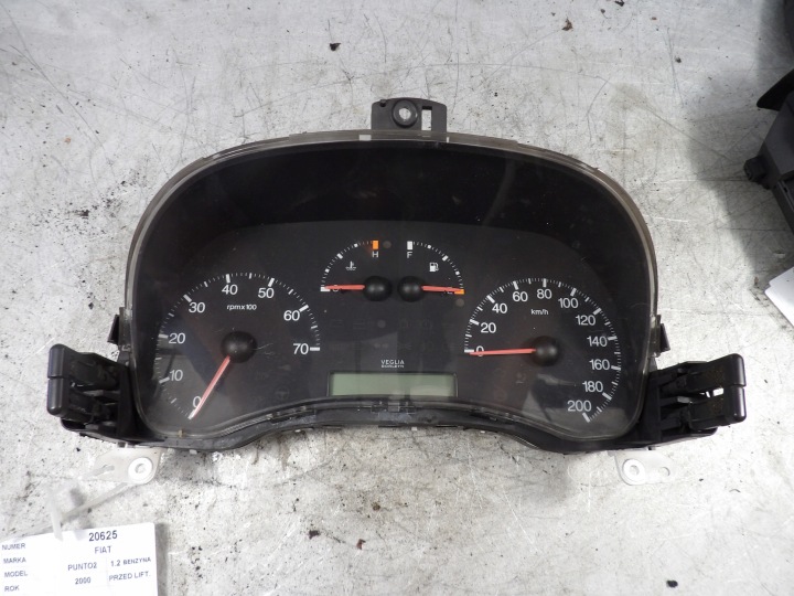 Fiat Punto II dials, liczniki 46753574 60.0307.990.9 C141