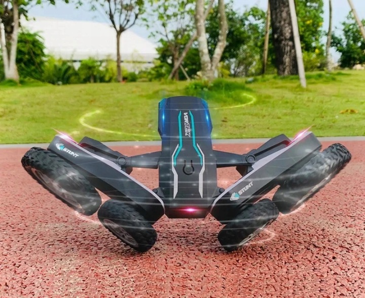 AUTO TWISTER REMOTE CONTROLLED CAR ON REMOTE CONTROL Material plastic