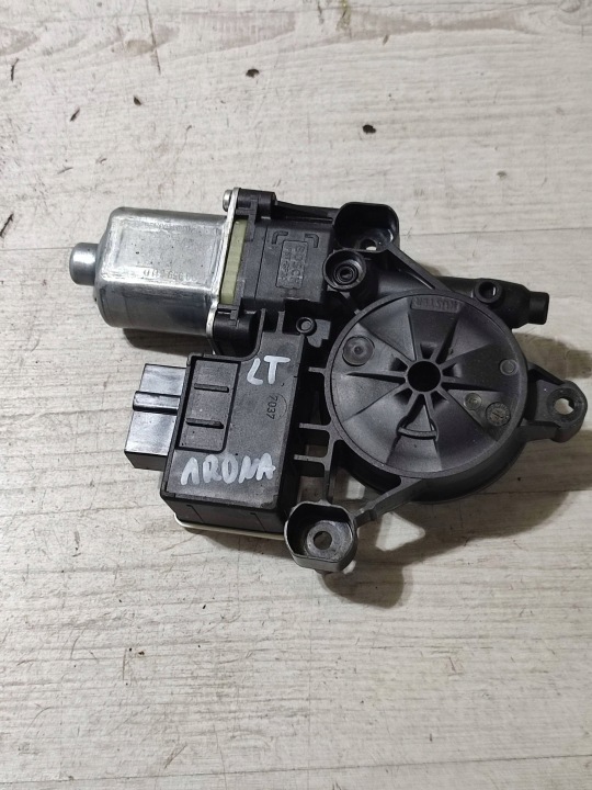 Seat Arona 2019 Arrière Gauche Micro moteur Lève vitre Vitres Portière tylnych