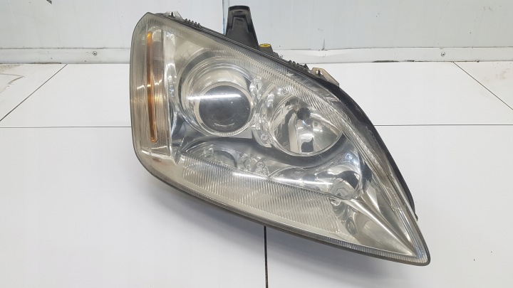 Licht rechts vorne XENON FORD FOCUS C-MAX 3M51-13005-EH 5DV008290-00