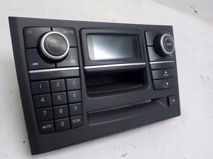 VOLVO XC90 et RADIO PANEL RADIA 31300031 31300035
