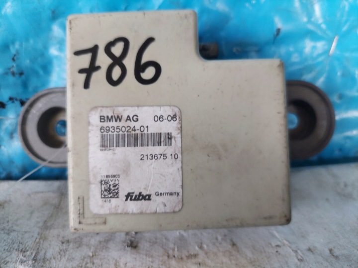 BMW 5 F10 F11 6935024-01 amplifier ANTENY