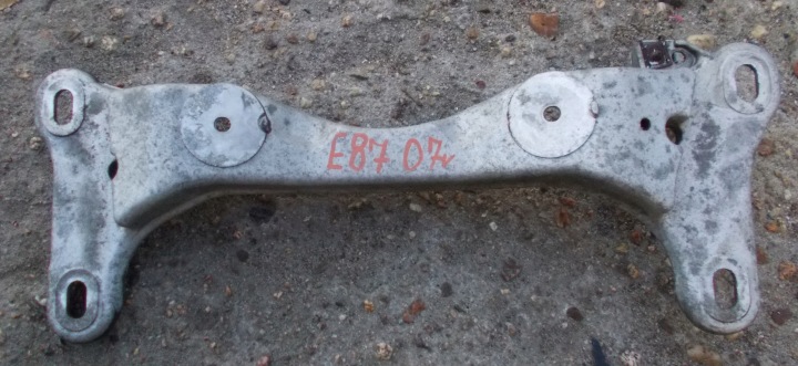 BMW E87 2.0 und 07R Stütze strebe Getriebe 6771064