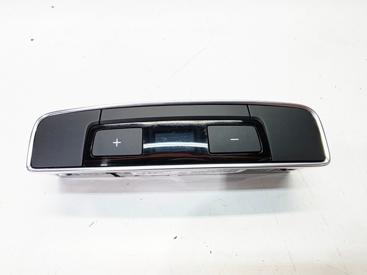 PANEL di riscaldamento CLIMATIZZATORE ARIA CONDIZIONATA posteriore AUDI Q5 FY 80A919158