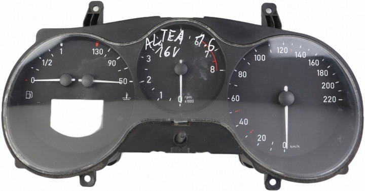 SEAT ALTEA und TOLEDO III kombiinstrument kombiinstrument benzin 5P0920823A EUROPA