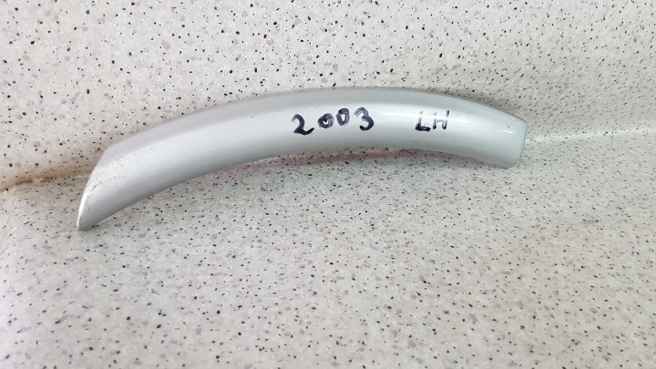 MERCEDES ML W163 LIFT moulding left rear part 2003