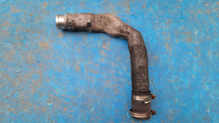 rohr intercooler NISSAN QASHQAI und 2.0 DCI