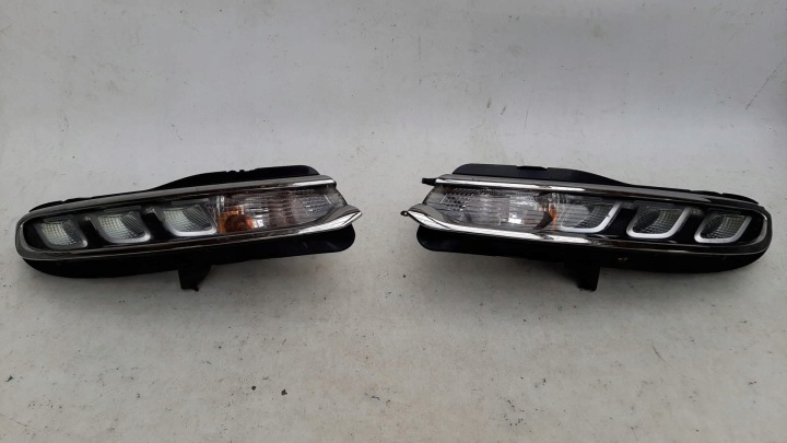 CITROEN C3 III 16- LED DRL Gauche Avant Avant 9823313080