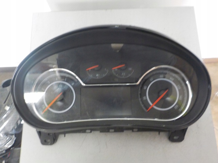 OPEL INSIGNIA LIFT quadro strumenti TACHIMETRO contagiri OROLOGIO 23344815