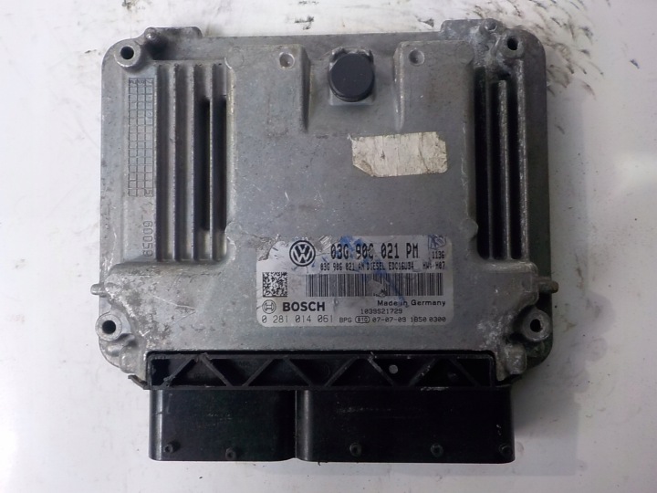 VW Computer Bedienteil 03G906021PM 0281014061