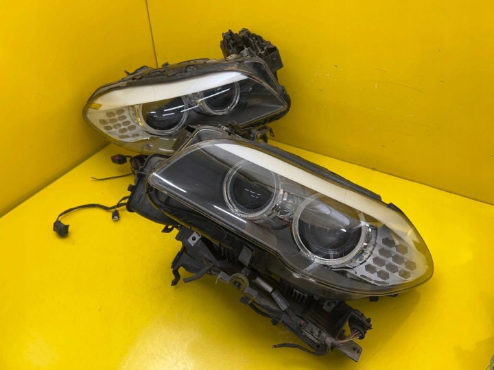 Licht links rechts BMW 5 F10 F11 Xenon Nieskretny komplet 7203245-12 720324