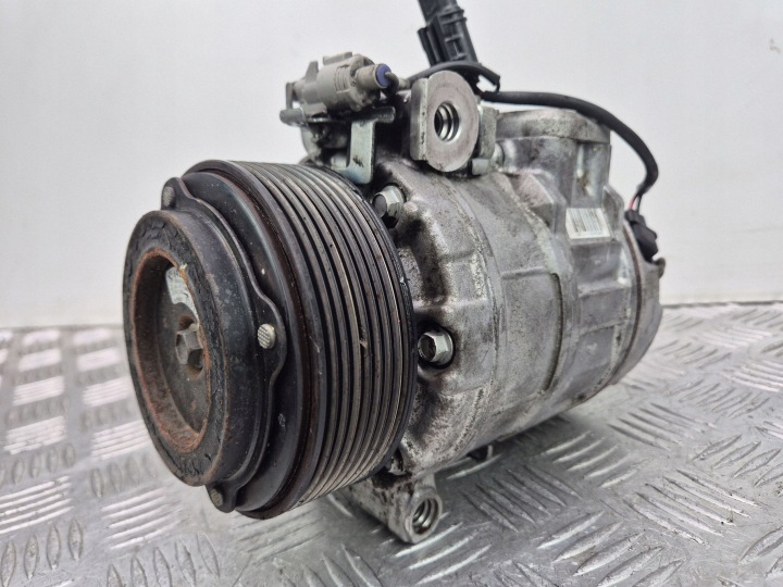 BMW 5 F10 F11 530i Compresseur Climatisateur air conditionné 9165808 N52B30AF