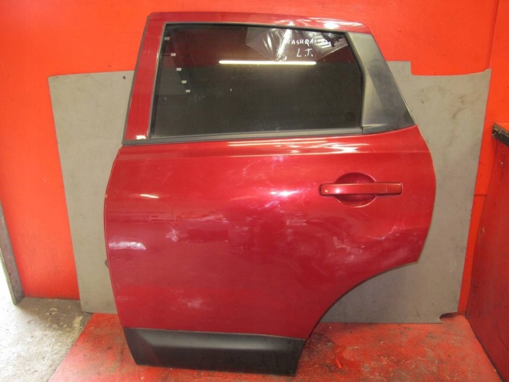 NISSAN QASHQAI 1 et J10 Portière Arrière Gauche Bordeaux NAJ G