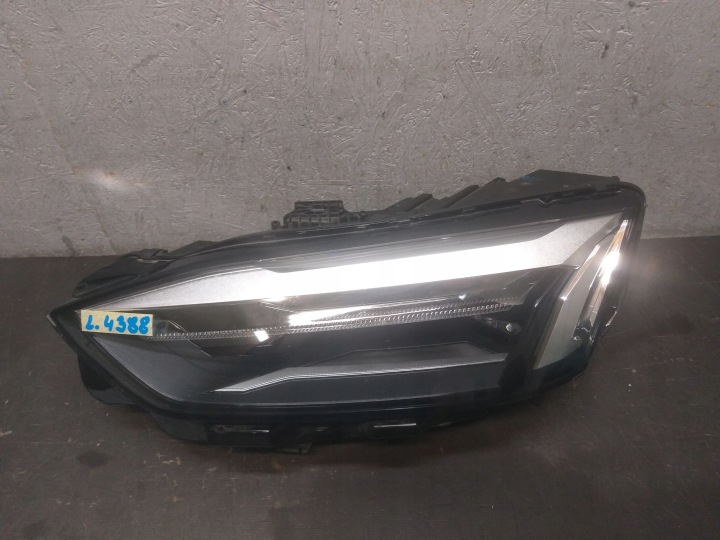 Licht vorne links AUDI A5 8W6 LIFT FULL LED 8W6941011