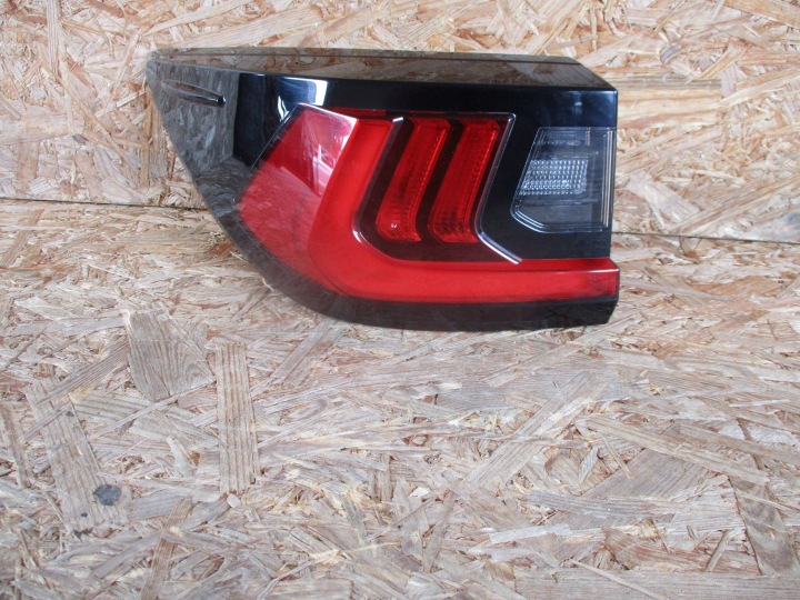 Licht heck hinten links LEXUS LBX