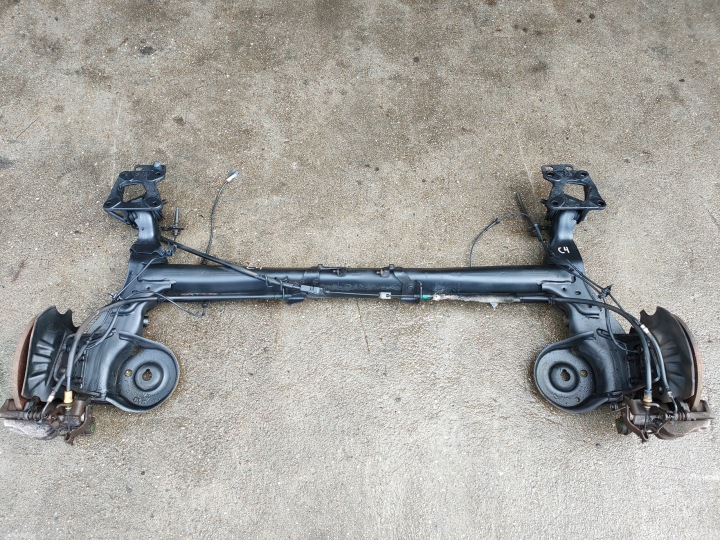 CITROEN C4 PICASSO und 06-13 achse hinten Achsträger heck