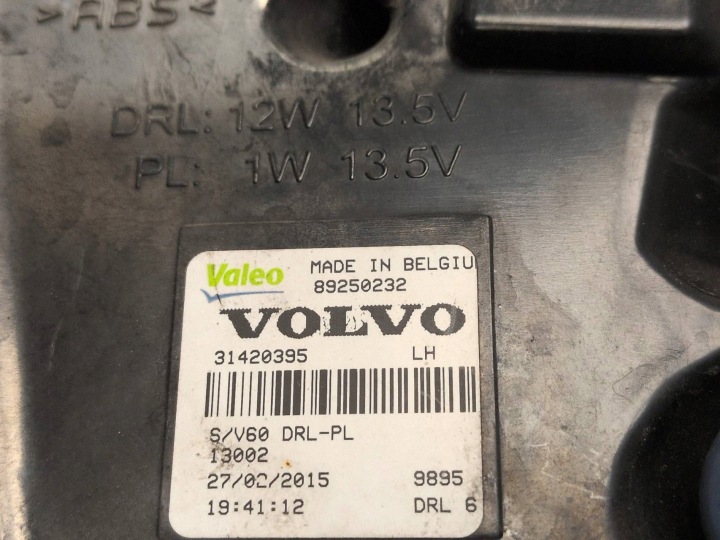 2015 Volvo V60 Luzes diurnas de condução 31420395 11