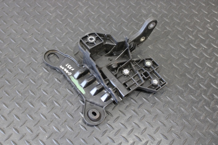 Halter Halter Stütze LAND ROVER EVOQUE II 2 L551 L8D2-114B06-AA