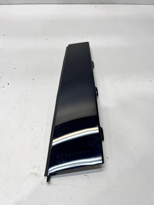 cap cover SLUPKA AUDI A3 8Y left rear part 8Y0839901