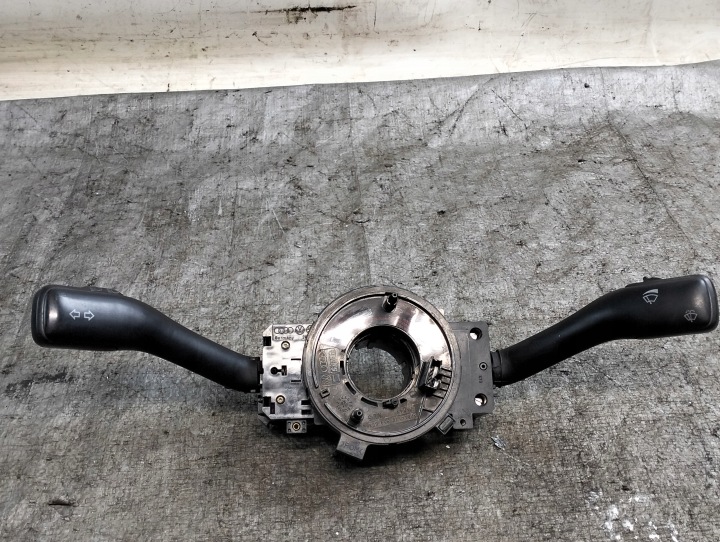 páčky pod volant a ovládání stěrače KIERUNKI AUDI A6 C5 97-05r 8L0953513G