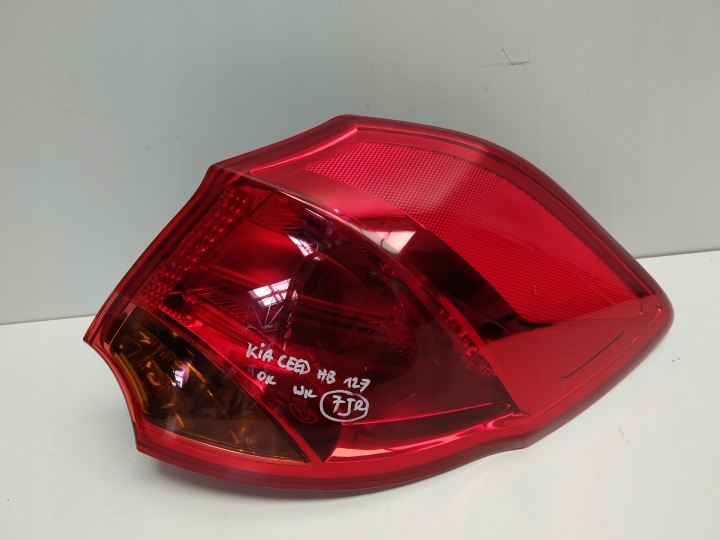 12-15r Kia Ceed II HB ladna light wklad rear part right A2468855025 original