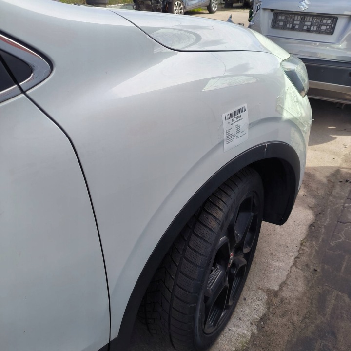 blatník pravý předek TEQNC RENAULT KADJAR