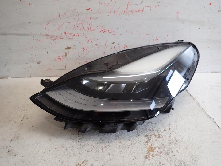 light front front left TESLA 3 2017- FULL LED 1514952-00-D