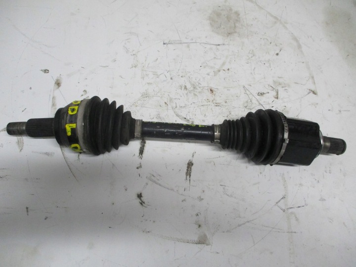 poloos levá LAND ROVER DISCOVERY SPORT 2,0CRD EJ323B437CB