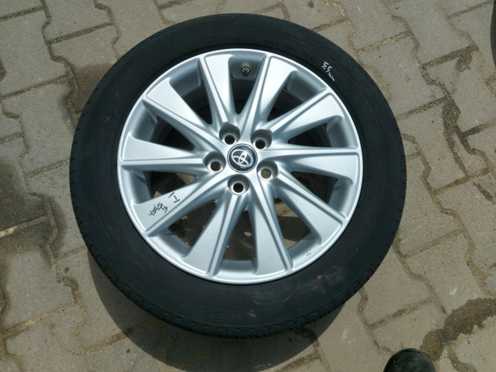 Toyota Yaris IV 4 2021 CERCHIO di alluminio CUSCINETTO TENDICINGHIA 16x6j oryg