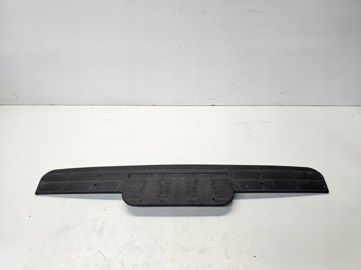 Leiste Schutzleiste Stütze Grill GRILLA AUDI A3 8P LIFT 08-12 8P0853037