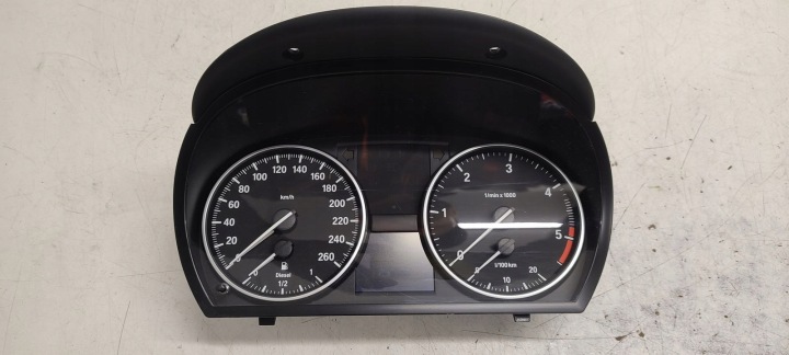 budíky BMW E91 320d