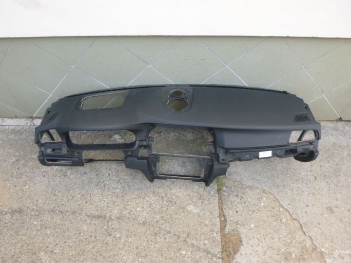 BMW 5 F10 F11 HUD HEAD UP EU PALUBNA DOSKA