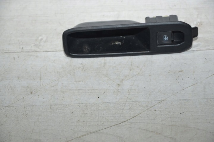 switch windows rear part Dacia Duster II 20r