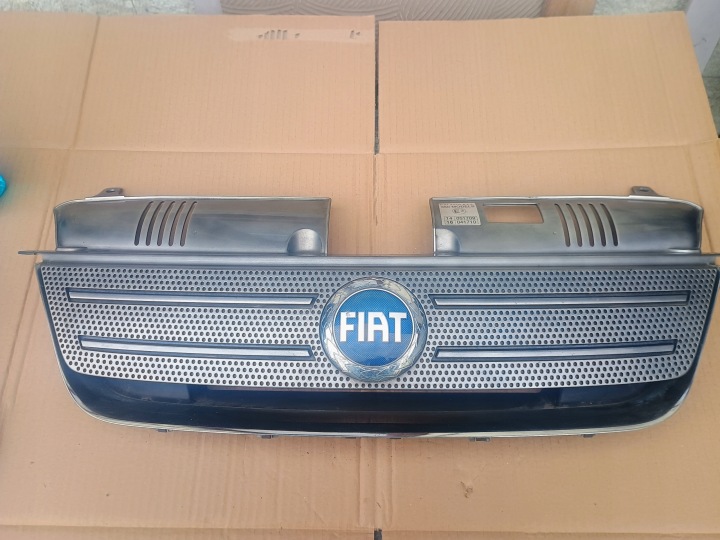 Grille CHROM FIAT IDEA