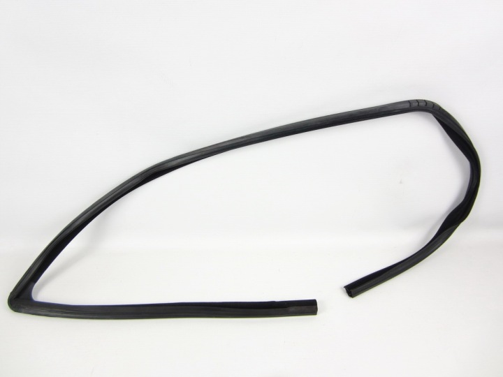 JOINT VITRES PORTIÈRE AVANT DROIT MERCEDES ML W164