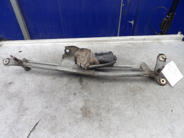 Toyota Avensis T22 wiper mechanism front