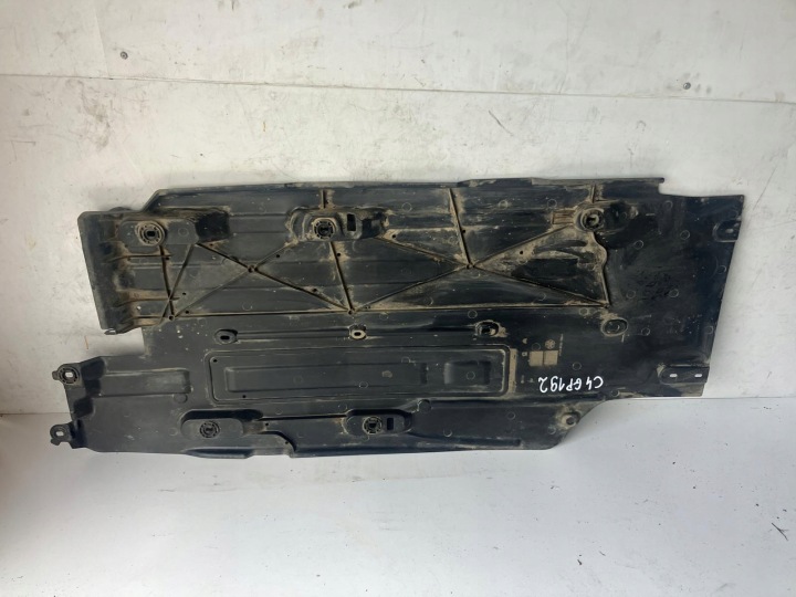 fedél alváz jobb CITROEN C4 GRAND PICASSO II 9827725580